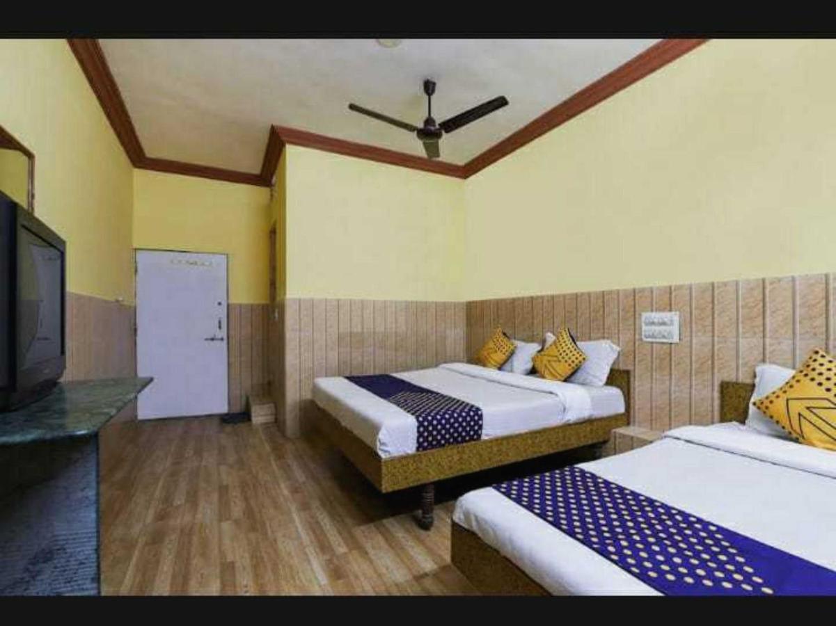 Oyo Hotel Apsara Guest House Ahmedabad Eksteriør billede