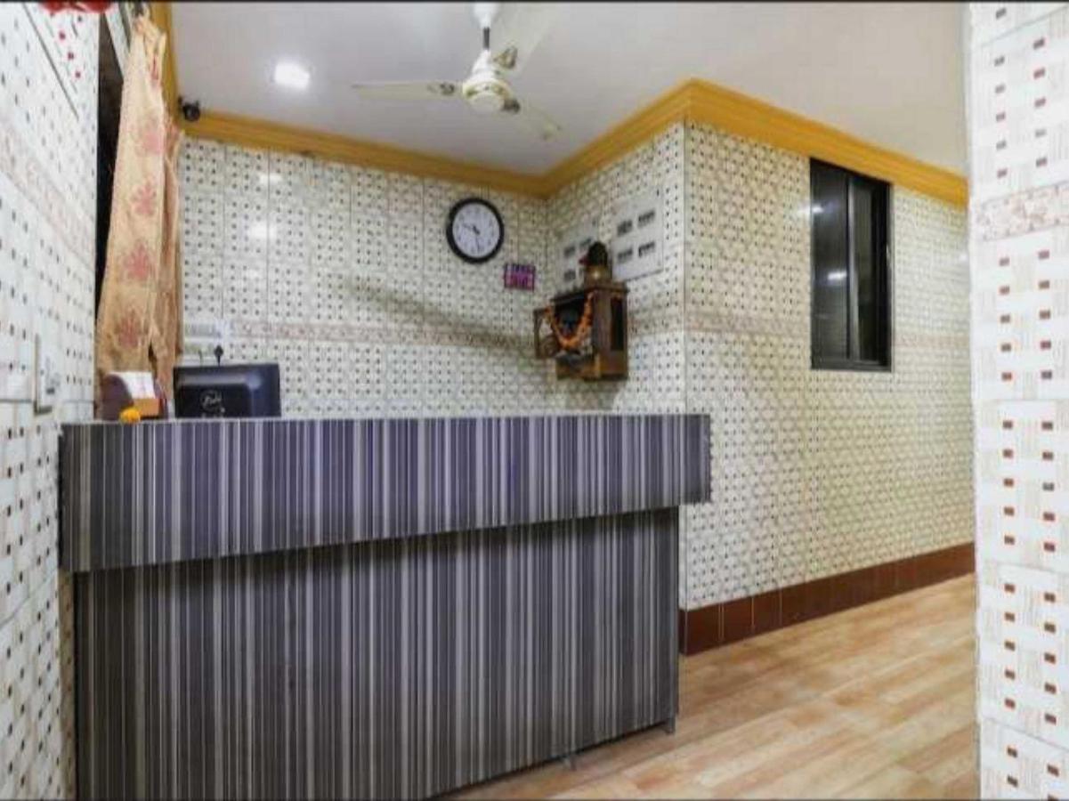Oyo Hotel Apsara Guest House Ahmedabad Eksteriør billede
